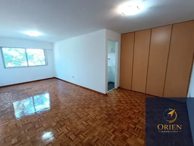 Apartamento en Alquiler de 2 Dormitorios c/ cochera en Tres Cruces - Imagen 3