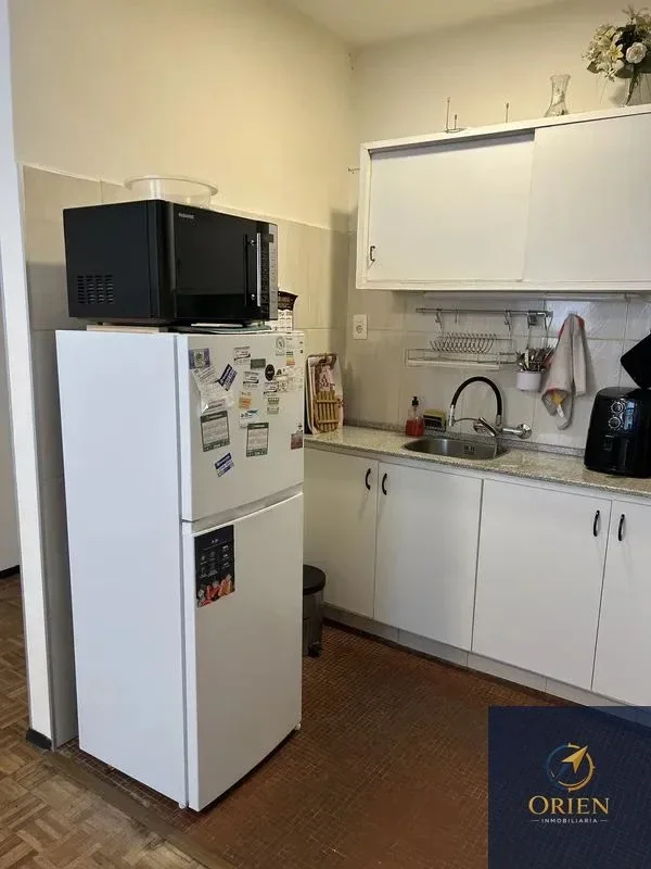 Se Alquila Apartamento de 1 Dormitorio c/ cochera en Ciudad Vieja - Imagen 4