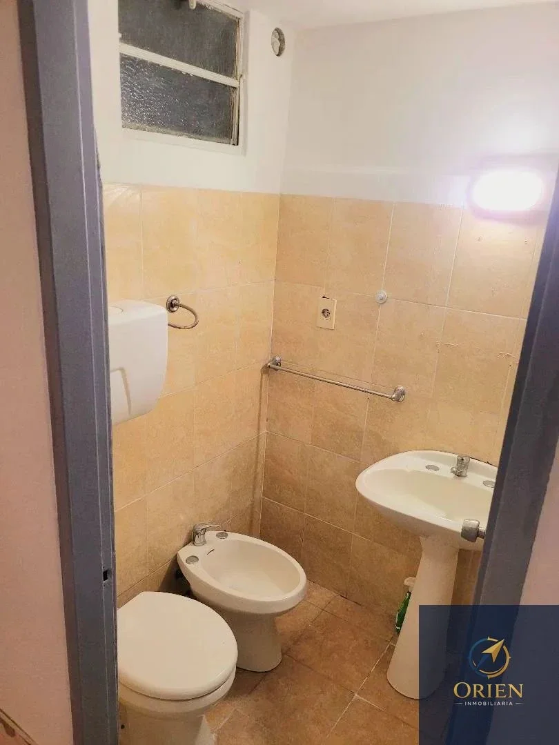 Apartamento 2 dormitorios en alquiler en Cordón - Imagen 3