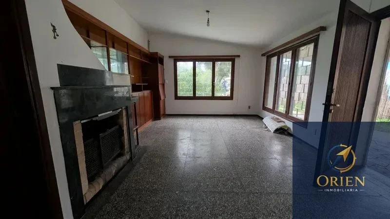 En Alquiler Casa de 3 Dormitorios c/ cochera en Shangrilá - Imagen 5