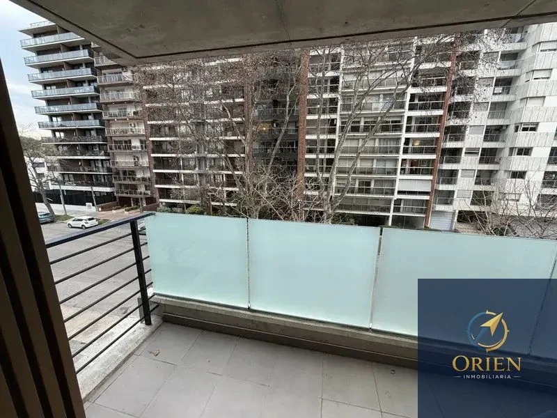 Se Alquila Apartamento de 1 Dormitorio en Punta Gorda - Imagen 1