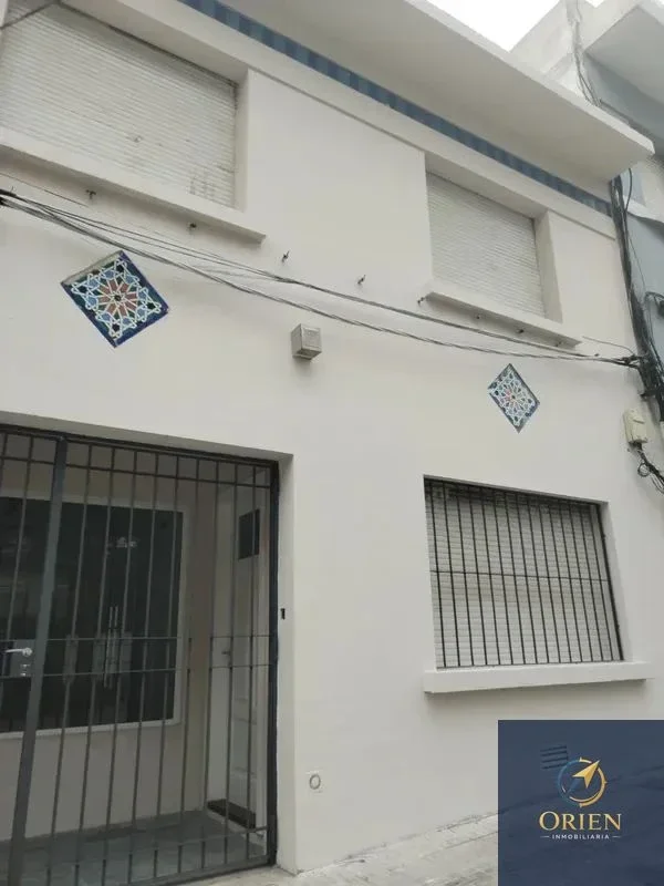 En Alquiler Casa de 3 Dormitorios en Puerto Buceo - Imagen 1