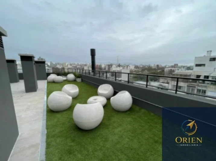 Monoambiente con amenices en alquiler en Barrio Sur - Imagen 2