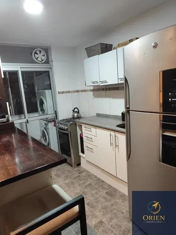 En Alquiler Apartamento de 2 Dormitorios en Malvin Norte - Imagen 3