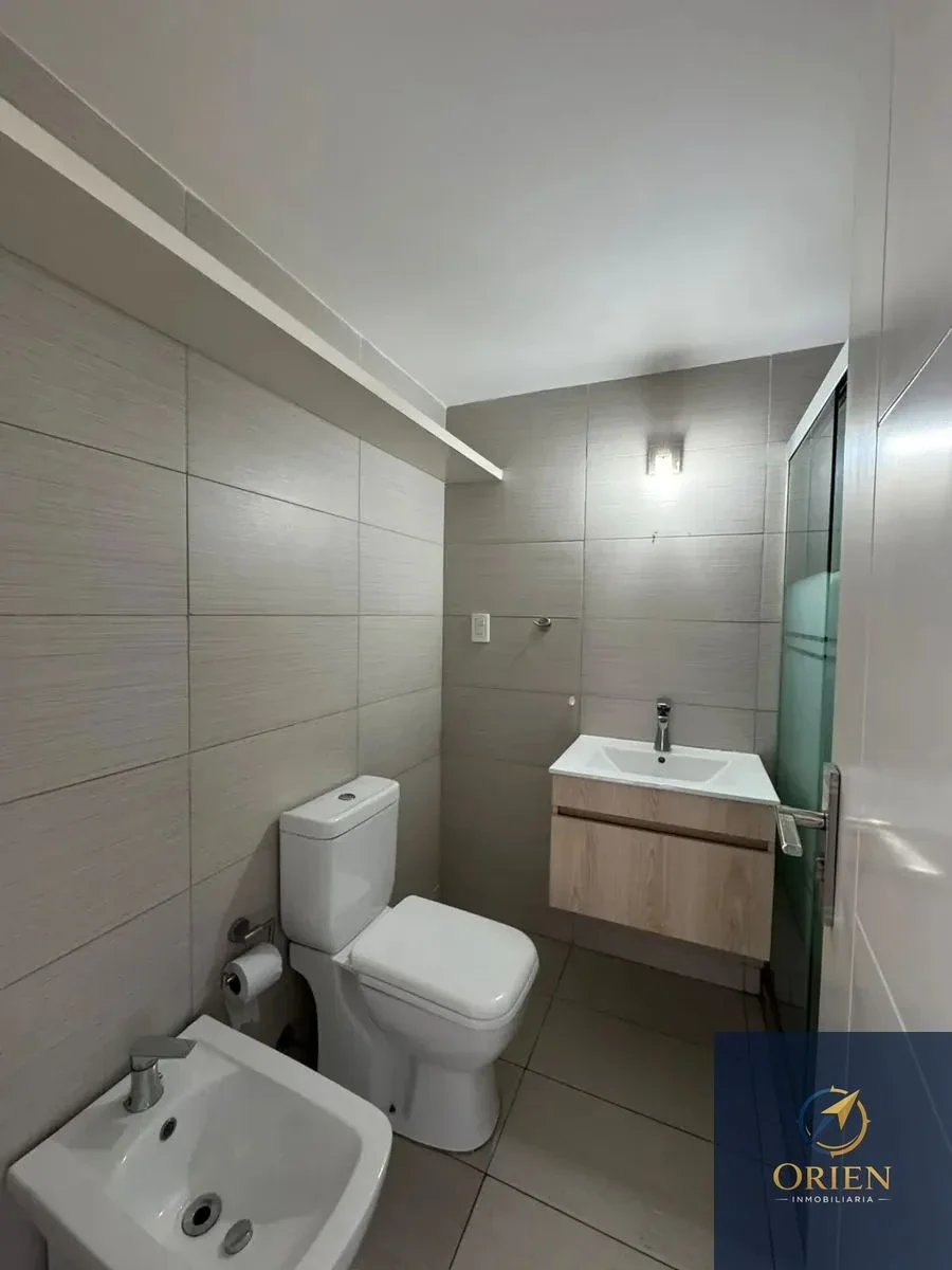 Apartamento 2 dorm en alquiler semiamoblado en La Blanqueada - Imagen 3