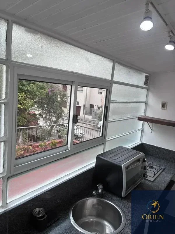 En Alquiler Apartamento de 1 Dormitorio en Punta Carretas - Imagen 2
