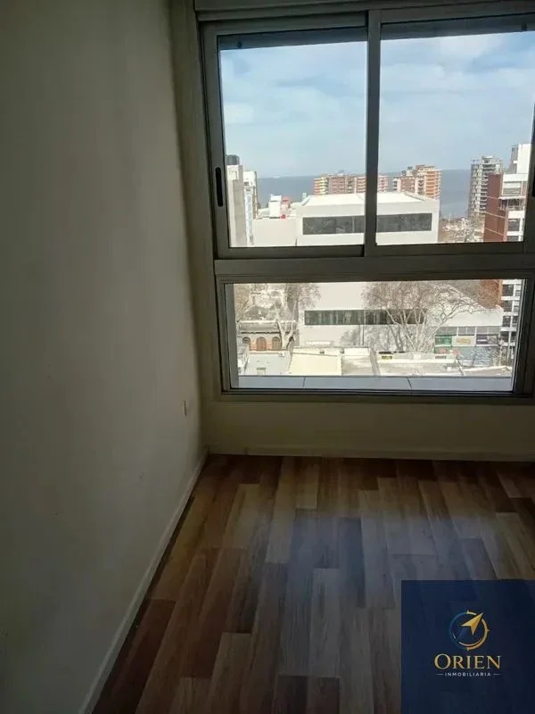 Se Alquila Apartamento de 2 Dormitorios c/ cochera en Centro - Imagen 5