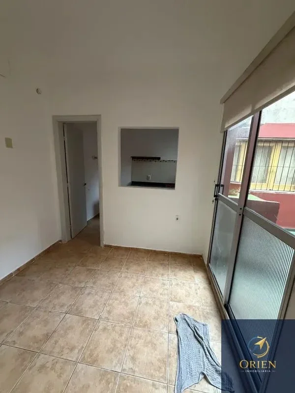 En Alquiler Apartamento de 2 Dormitorios en Brazo Oriental - Imagen 3