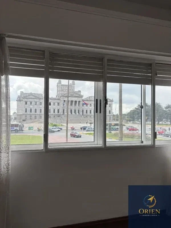 Alquiler Apartamento de 3 Dormitorios en Aguada - Imagen 2