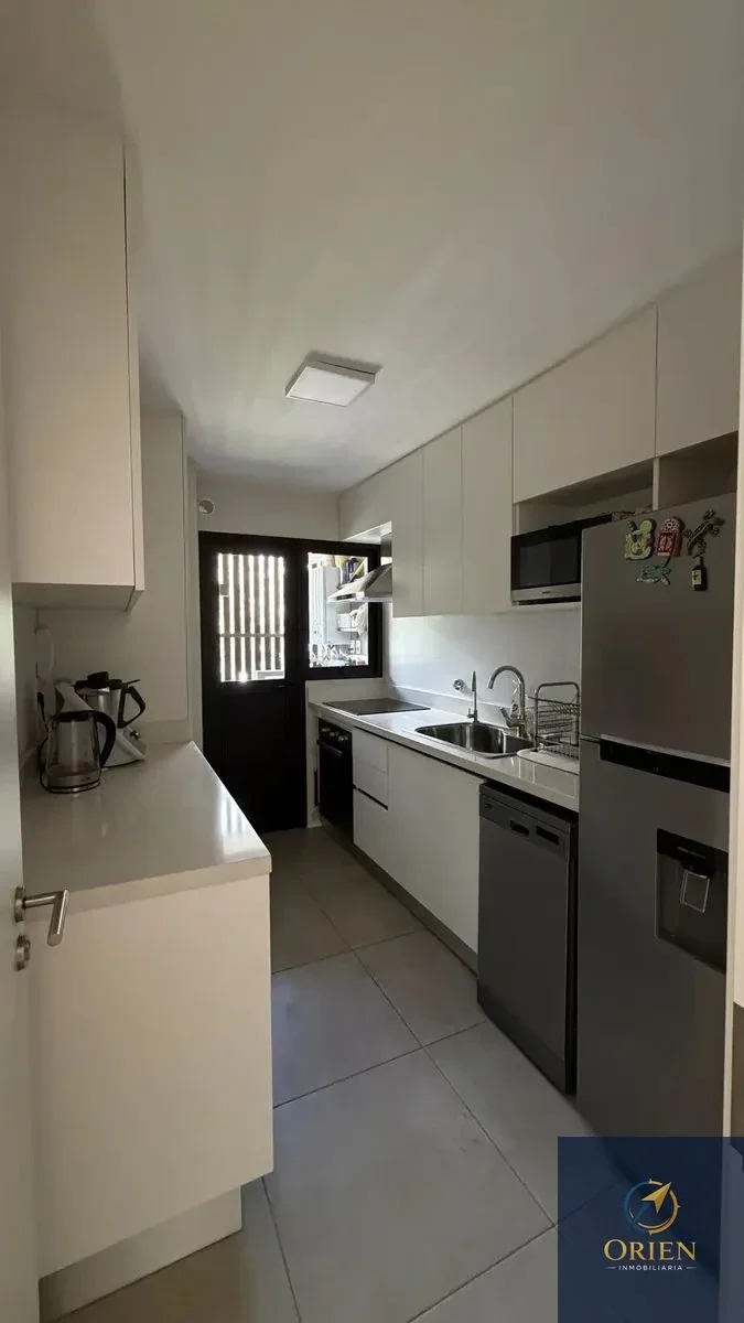Apartamento 2 dormitorios en alquiler c/ cochera en Parque Miramar - Imagen 3