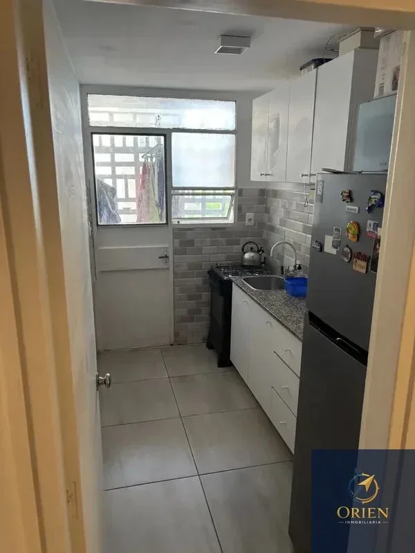 En Alquiler Apartamento de 2 Dormitorios en Ciudad Vieja - Imagen 2