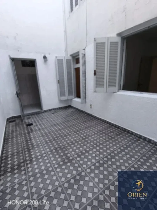 Apartamento 1 dormitorio en alquiler en La Comercial - Imagen 2