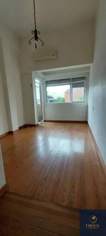 Se Alquila Apartamento de 2 Dormitorios en el Centro - Imagen 1