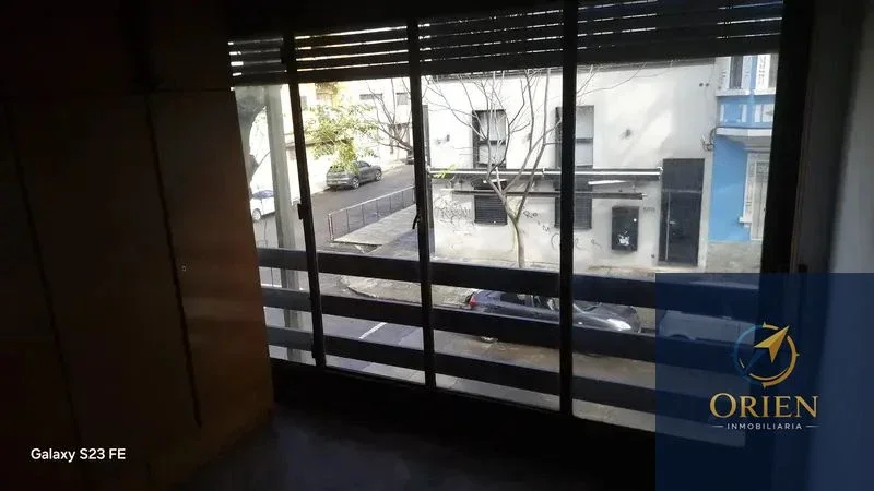 Se Alquila Apartamento de 2 Dormitorios en el Centro - Imagen 2