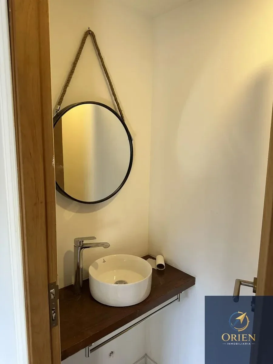 Apartamento 2 dormitorios con parrillero en alquiler en Parque Rodó - Imagen 2
