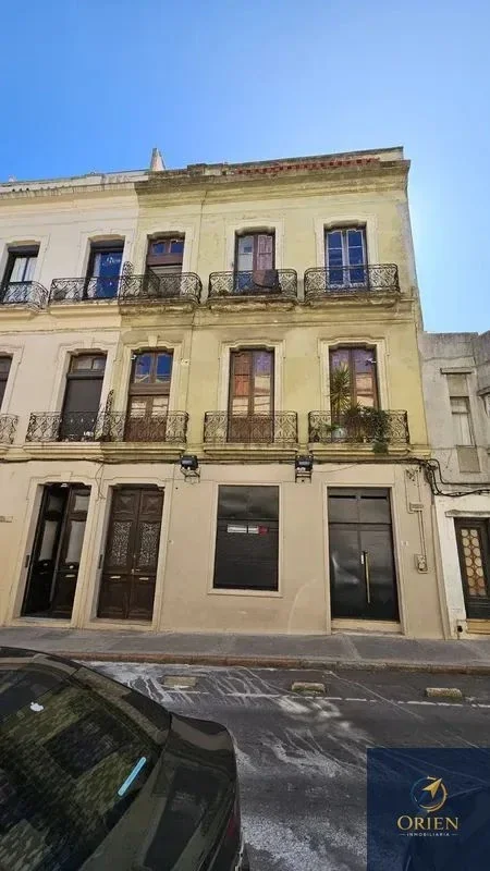 Alquiler Apartamento de 2 Dormitorios en Ciudad Vieja - Imagen 2