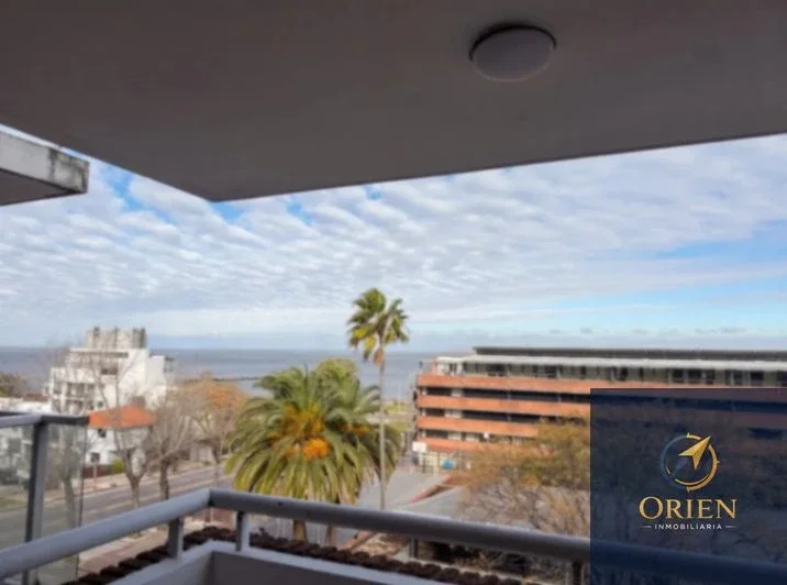 Penthouse 2 dormitorios en alquiler c/ parrilla y cochera en Buceo - Imagen 4