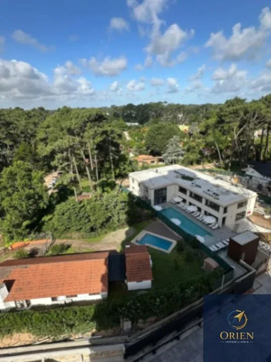 Apartamento en alquiler anual full amenices c/ cochera en Cantegril - Imagen 4