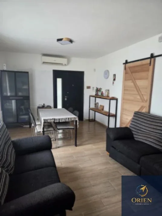 Casa en venta 3 dorm c/ patio, piscina y cochera en Las Toscas - Imagen 1