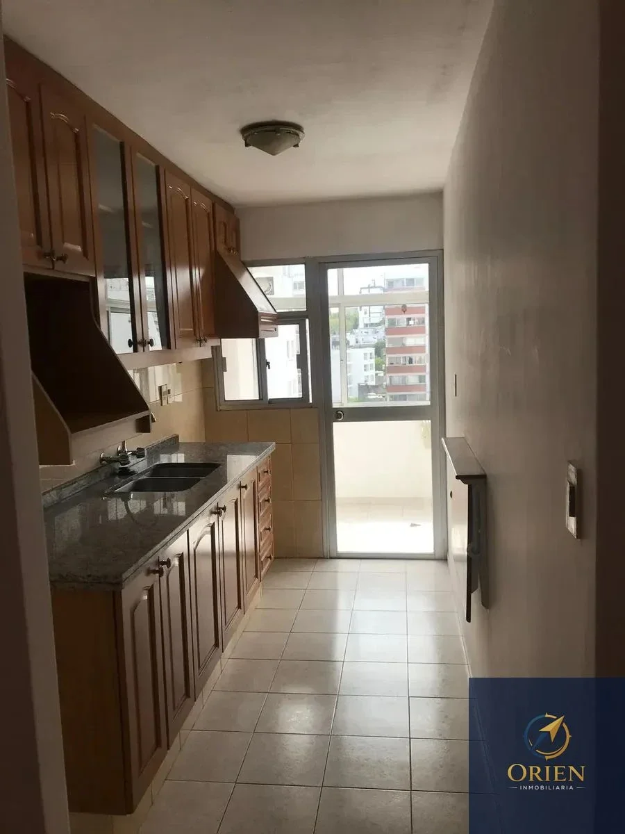 Apartamento 1 dormitorio en alquiler c/ cochera en Pocitos - Imagen 1