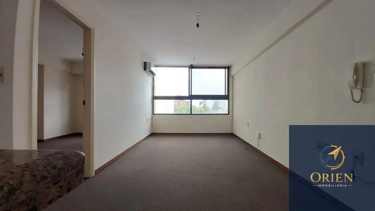Apartamento 1 dormitorio en alquiler en Tres Cruces - Imagen 4