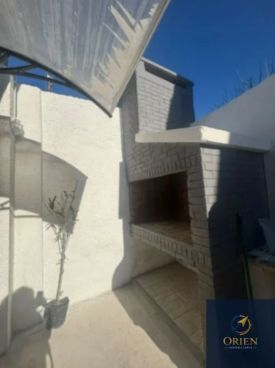 Casa 2 dormitorios con parrillero en alquiler en Peñarol - Imagen 4