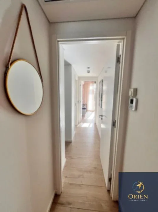 Apartamento anual 2 dormitorios amoblado en alquiler c/ cochera en Playa Mansa - Imagen 3