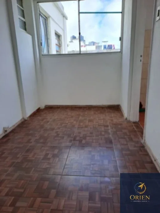 Apartamento 1 dormitorio en alquiler en Centro - Imagen 4