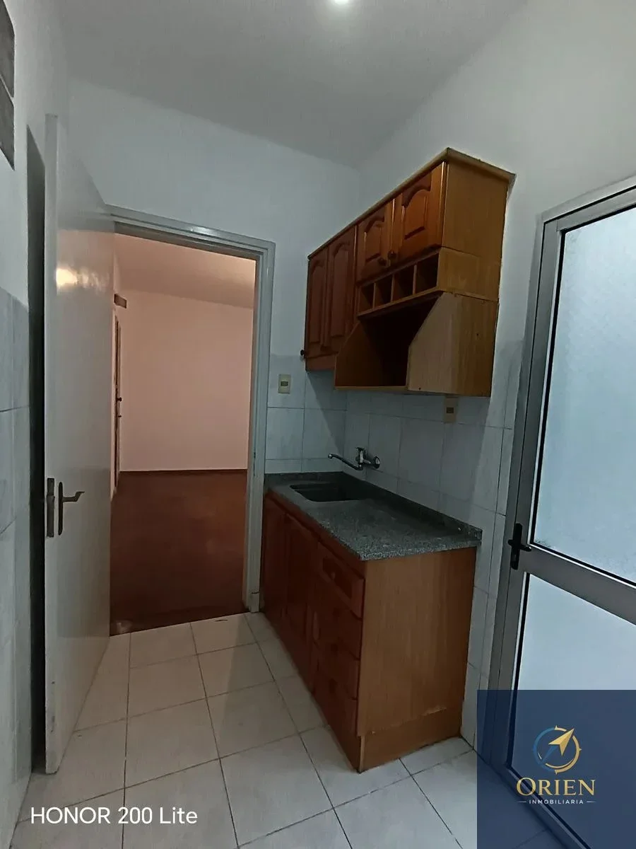 Apartamento 1 dormitorio en alquiler en La Comercial - Imagen 5