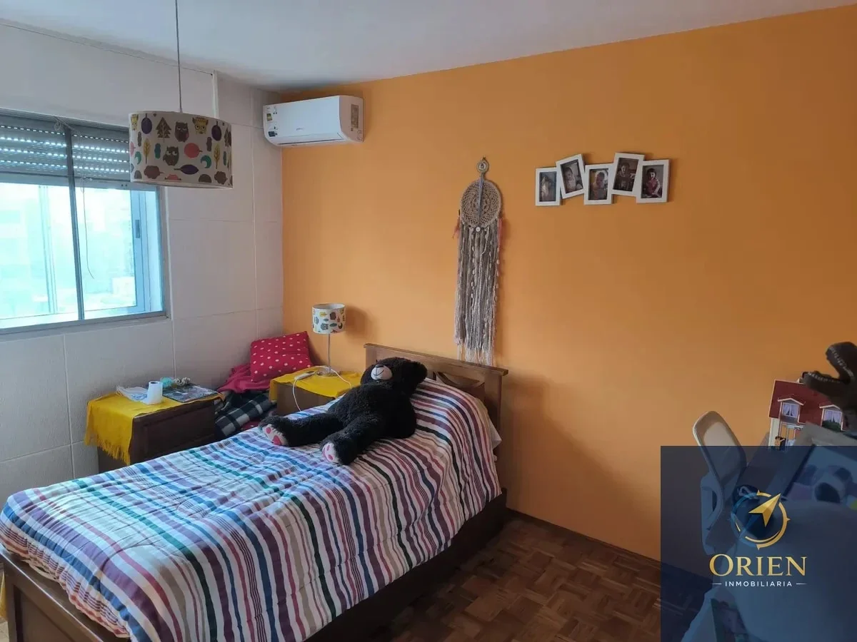 Apartamento en venta 3 Dormitorios 2 Baños y Balcon en el Centro - Imagen 5