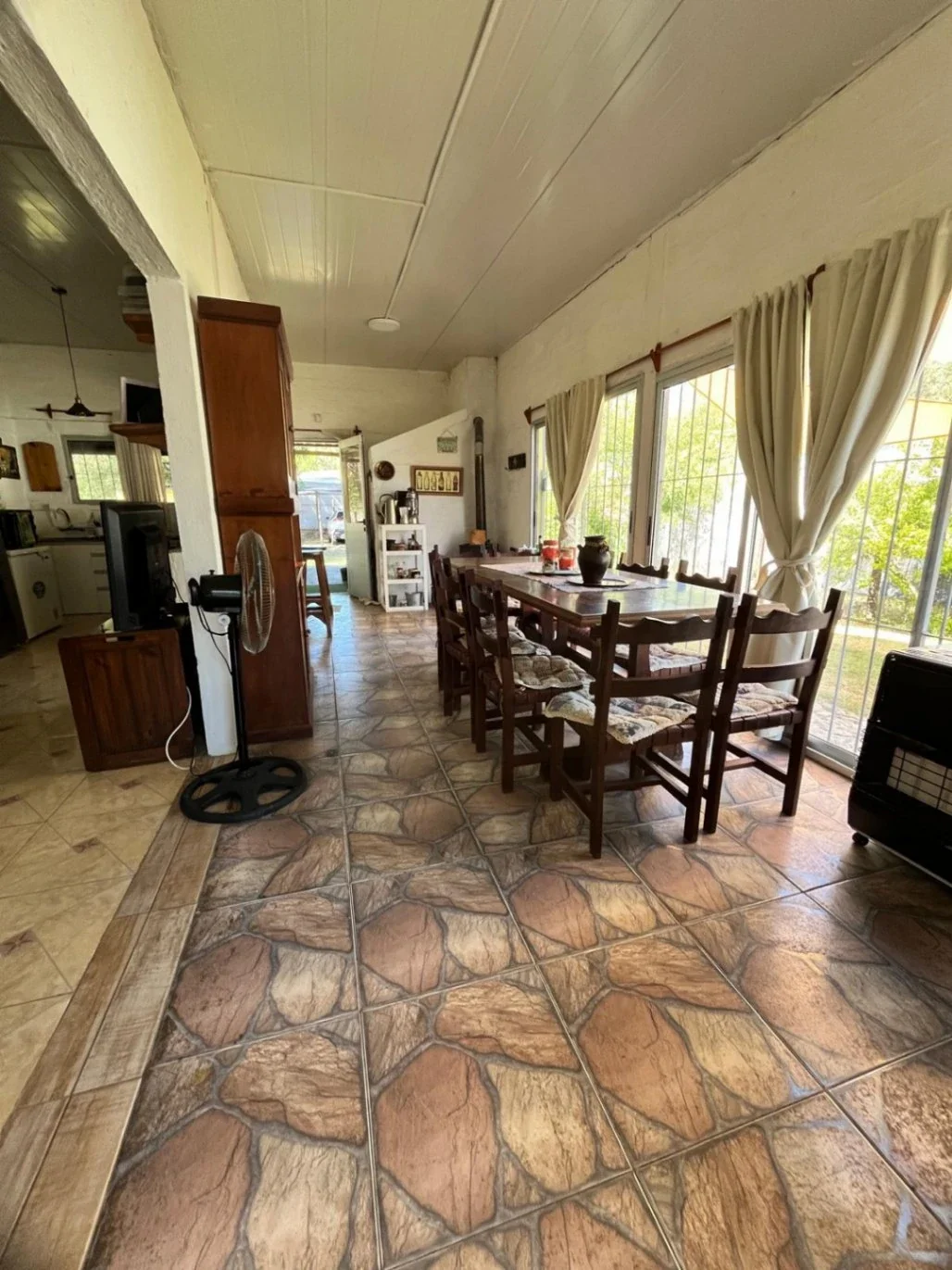 Casa en venta dos dormitorios c/ cochera en Balneario Argentino - Imagen 5