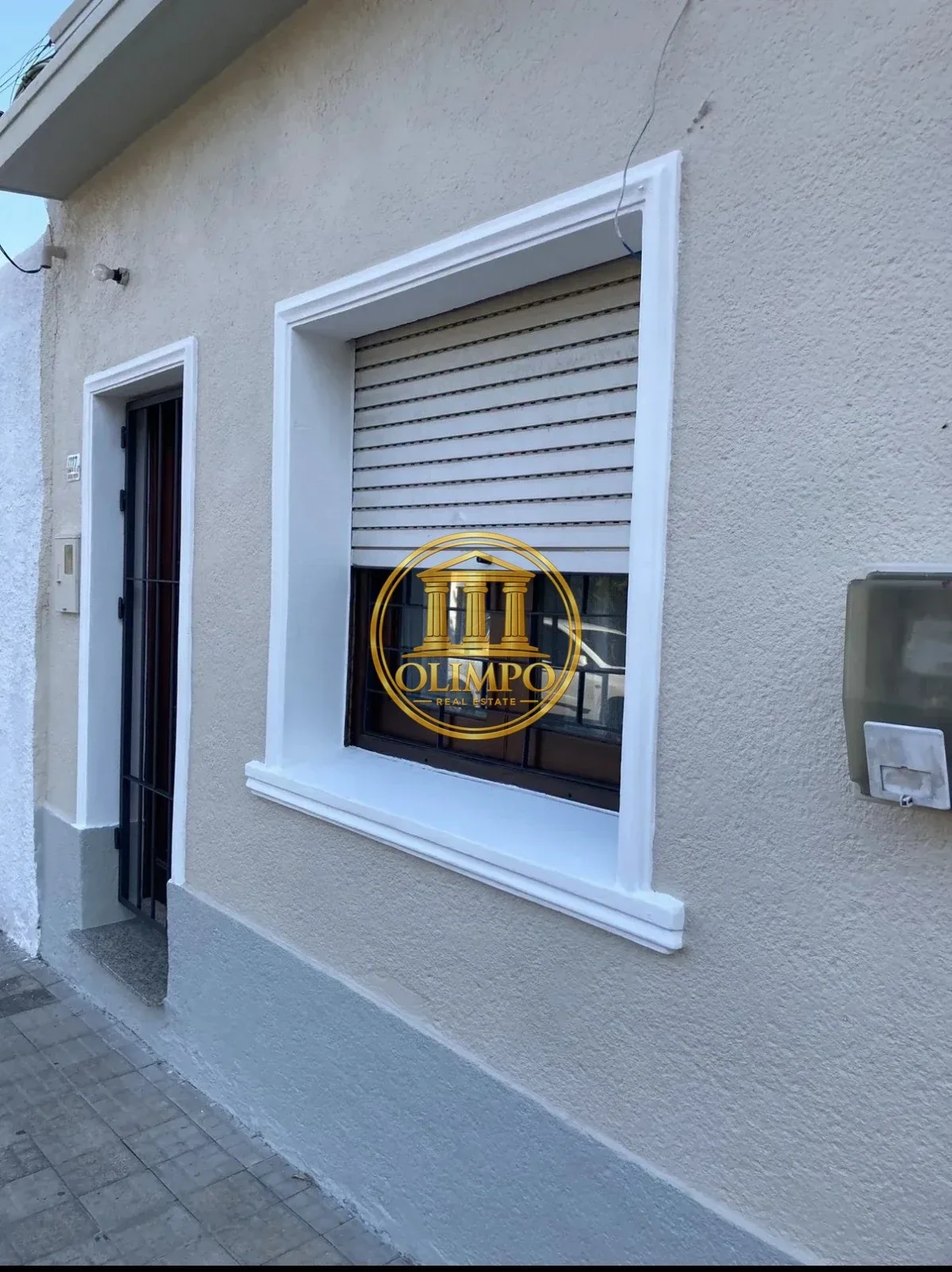 Casa en venta dos dormitorios en Pérez Castellanos - Imagen 3