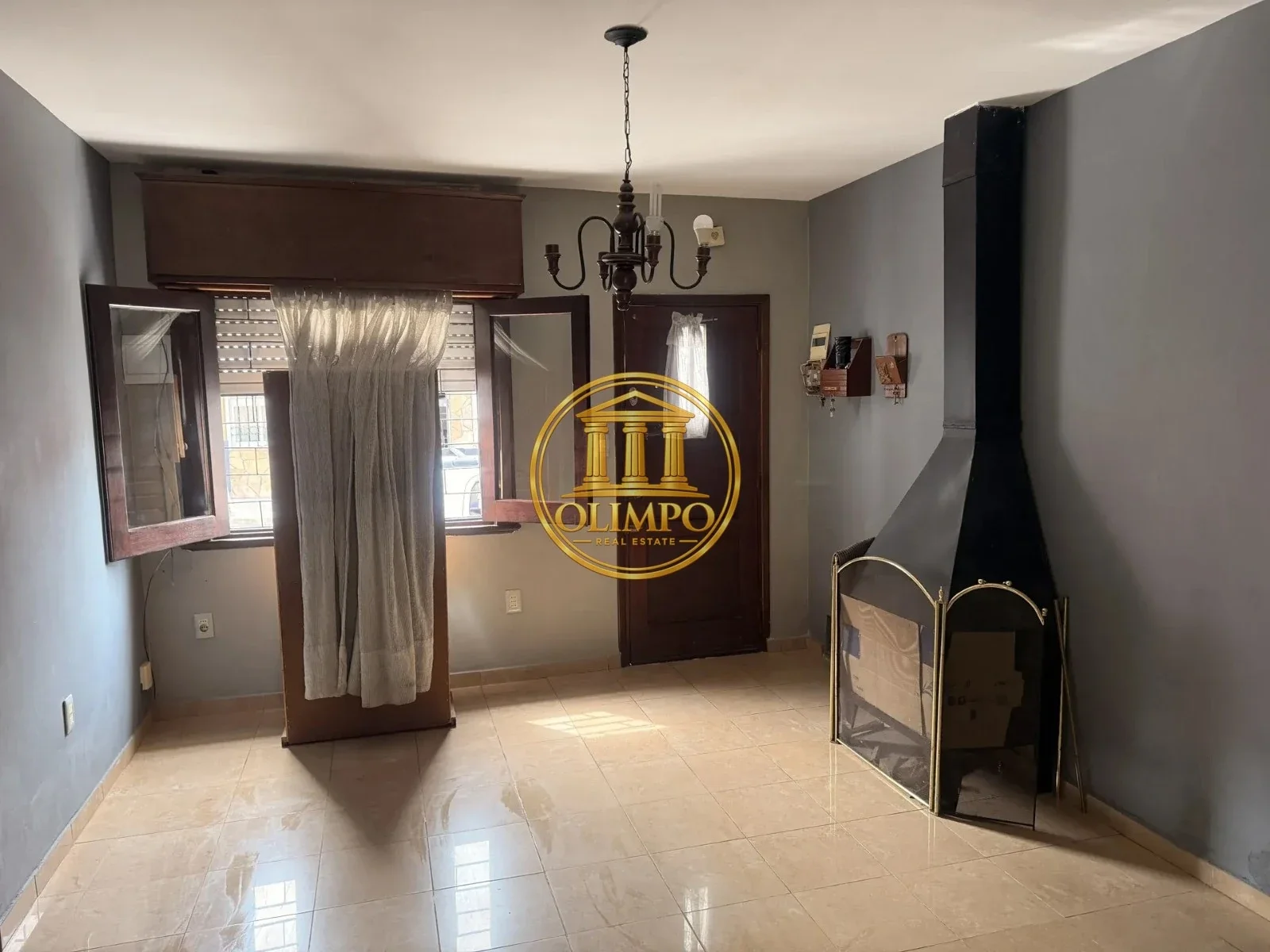 Casa en venta dos dormitorios en Pérez Castellanos - Imagen 1