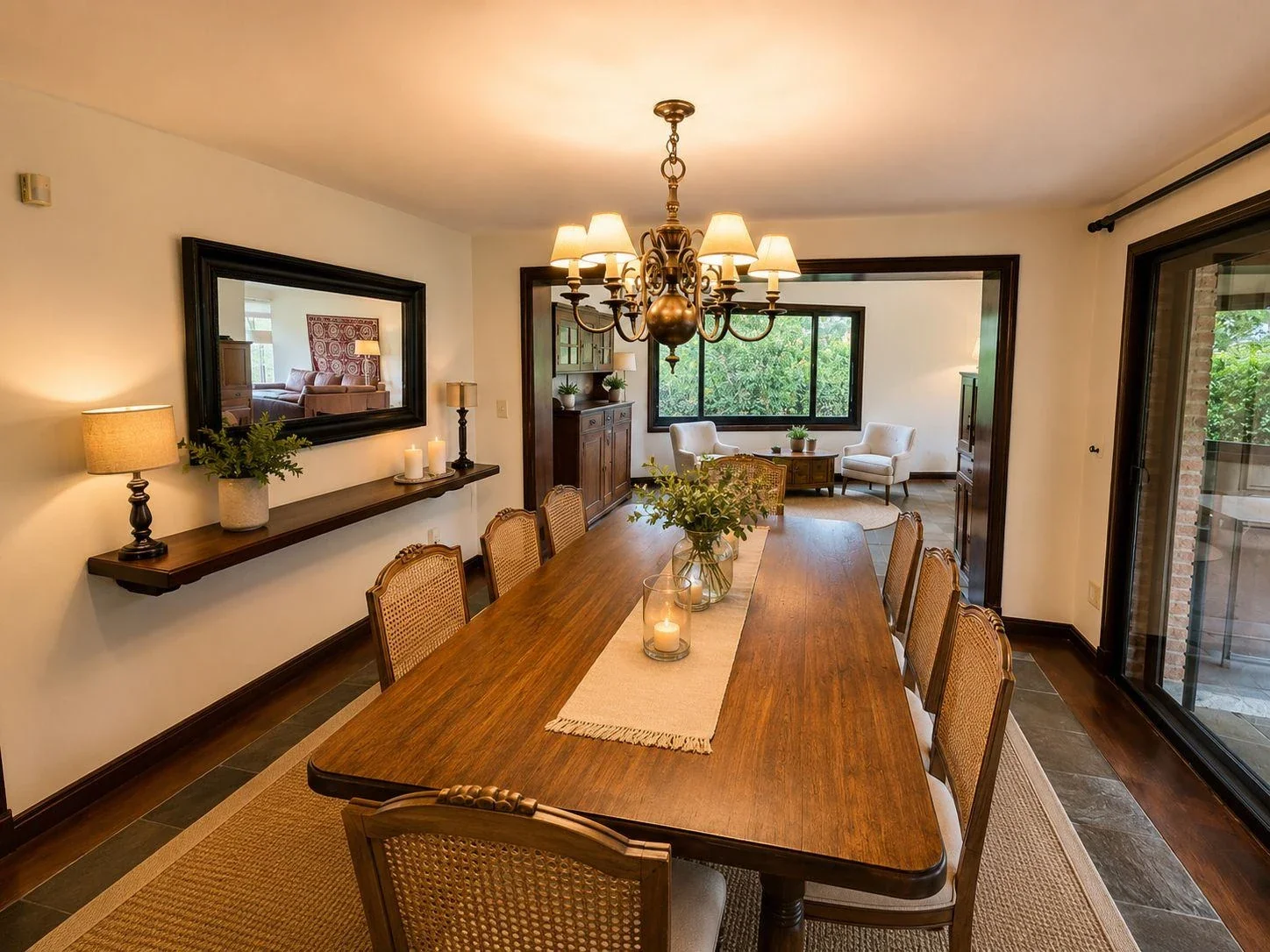 Casa en venta c/ cochera en Lomas de la Tahona - Imagen 2