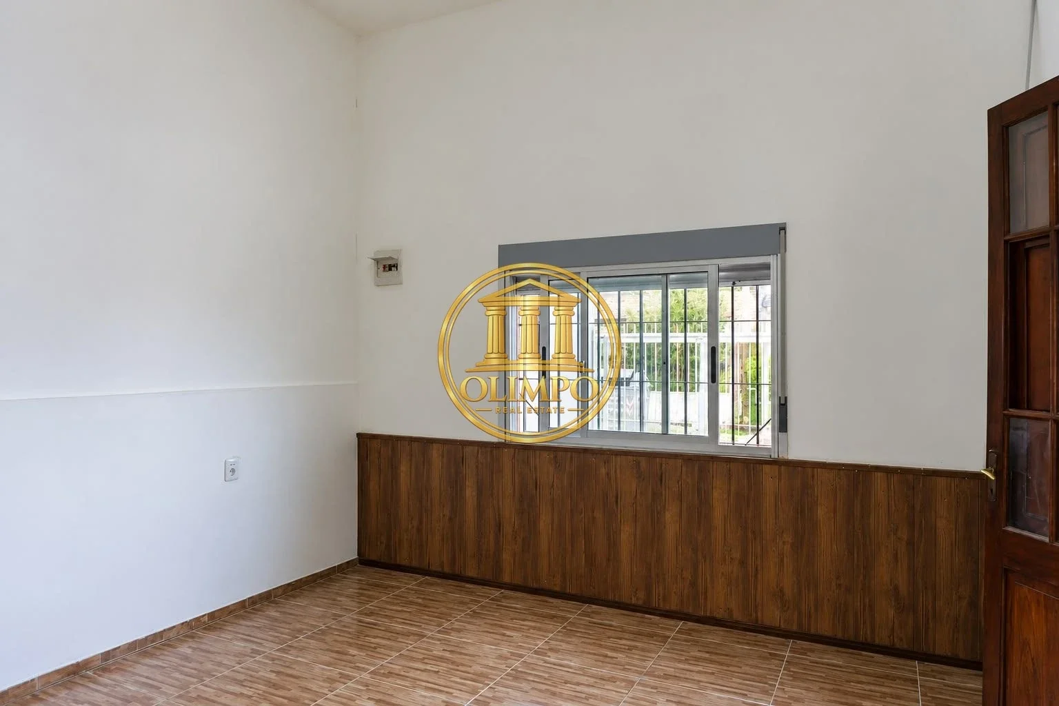 Casa en alquiler dos dormitorios  c/ cochera en Buceo - Imagen 4