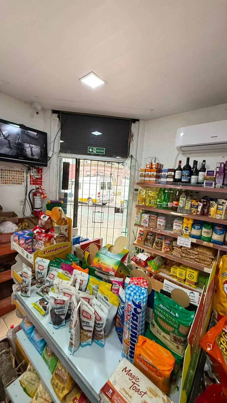 Llave de negocio en venta ubicado en La Comercial - Imagen 4