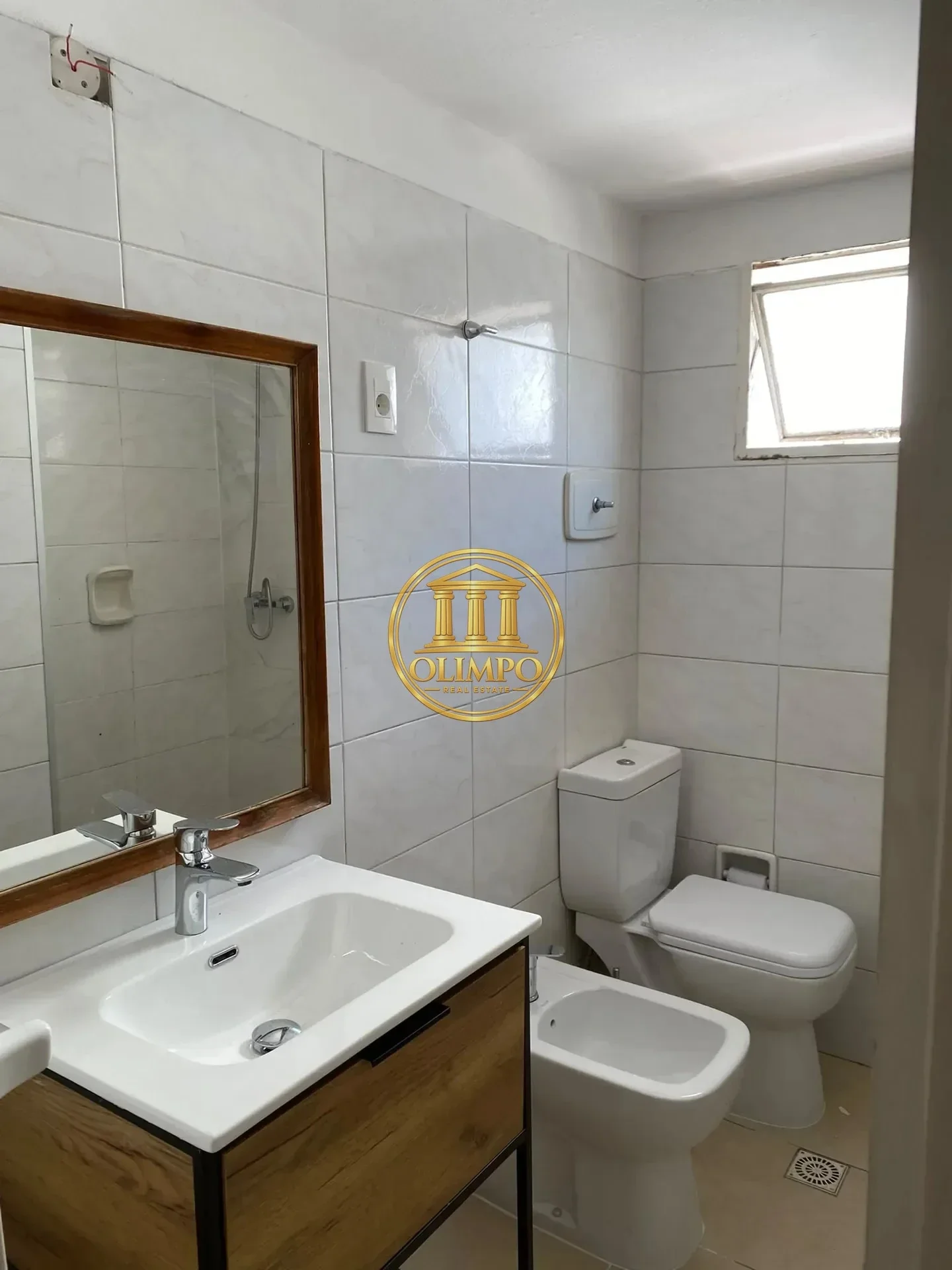 Apartamento en alquiler en Tres Cruces - Imagen 5