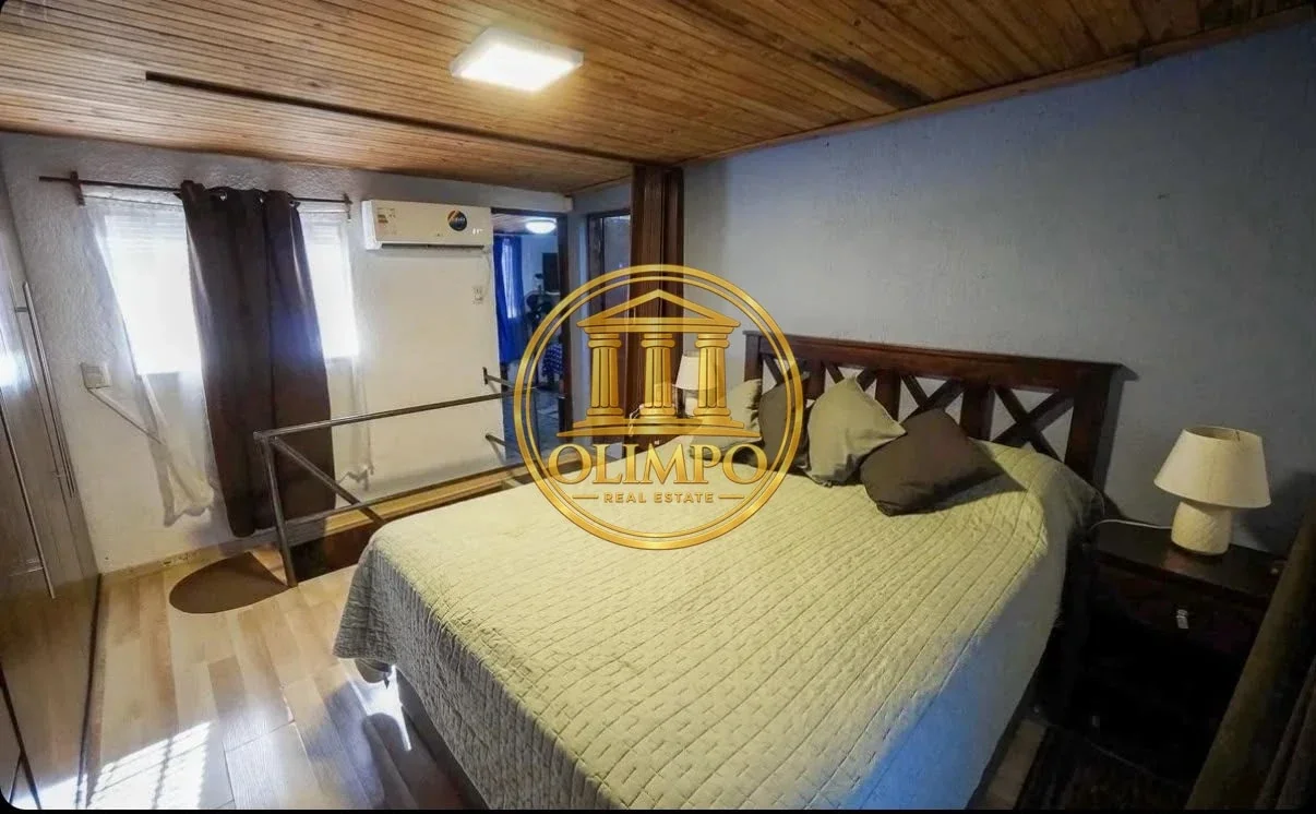Casa en venta 5 dormitorios c/ cochera en Jardines Hipódromo - Imagen 5