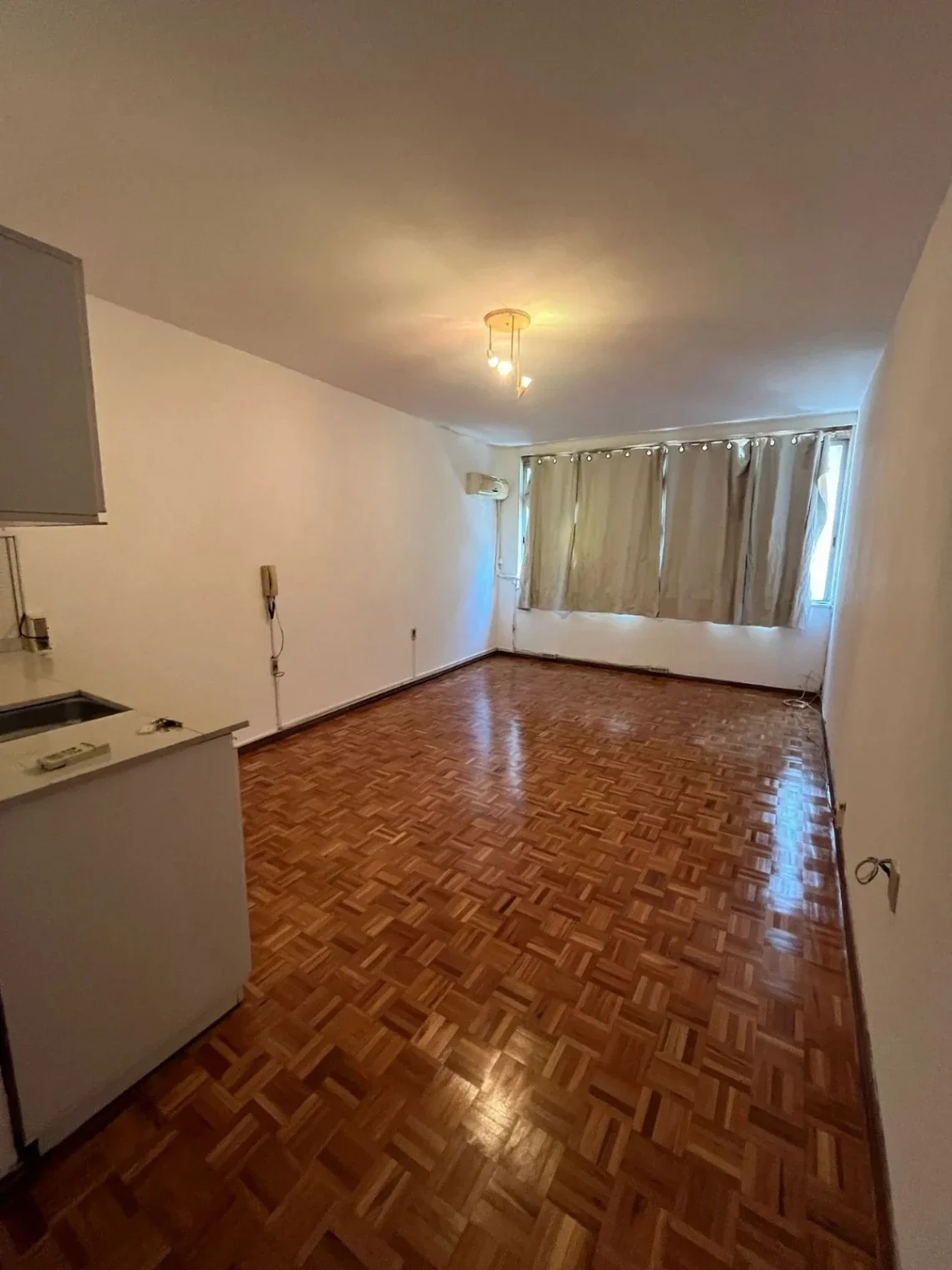 Apartamento monoambiente en venta en Ciudad Vieja - Imagen 4