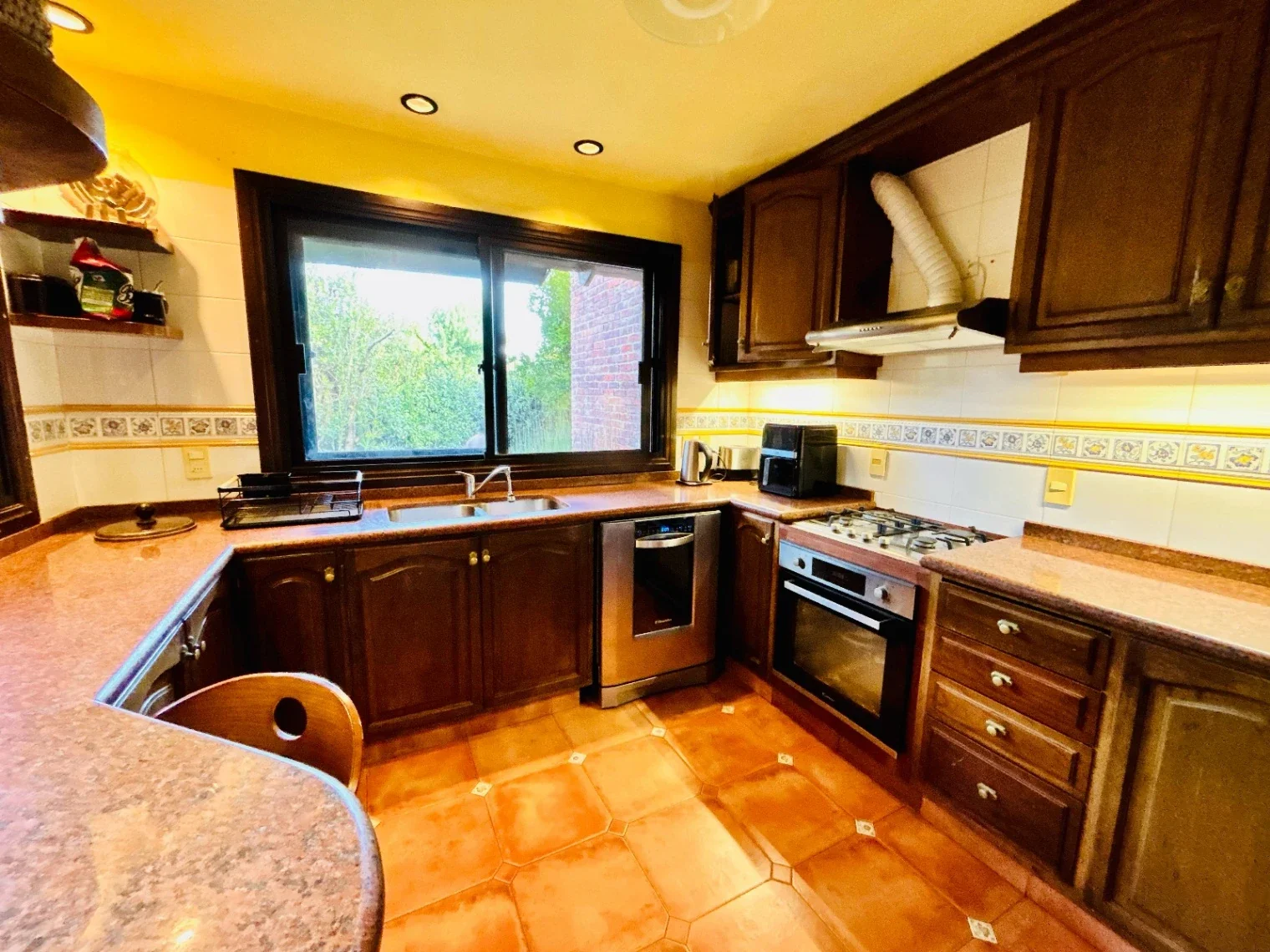 Casa en venta c/ cochera en Lomas de la Tahona - Imagen 5