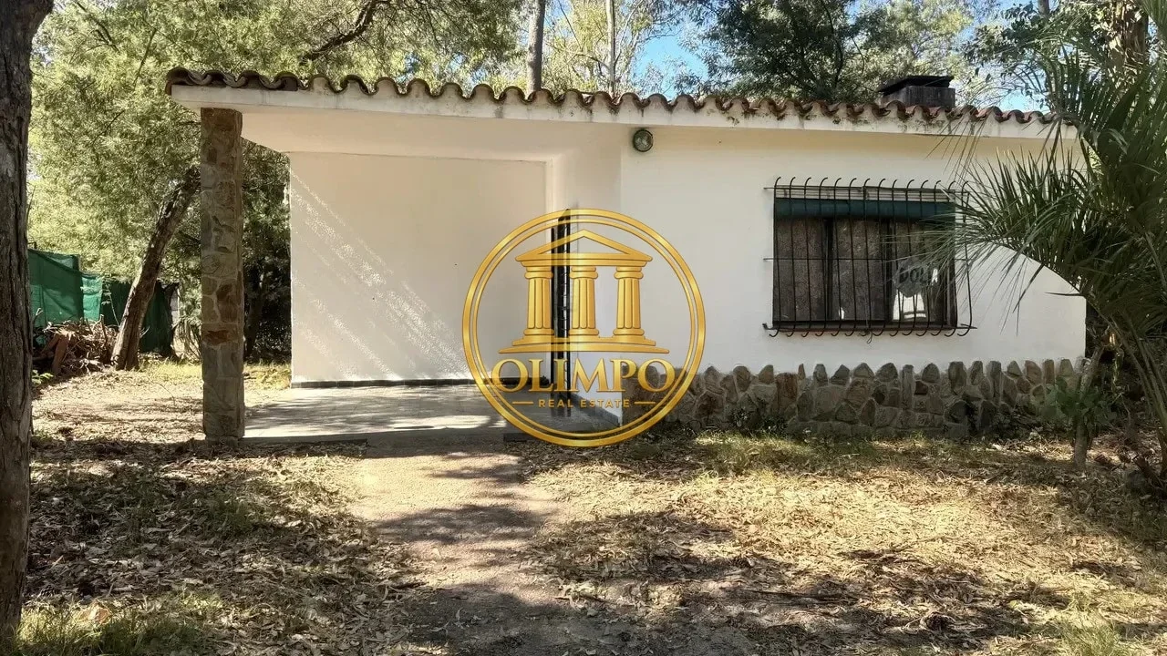 Casa en venta c/ cochera en Parque del Plata - Imagen 1