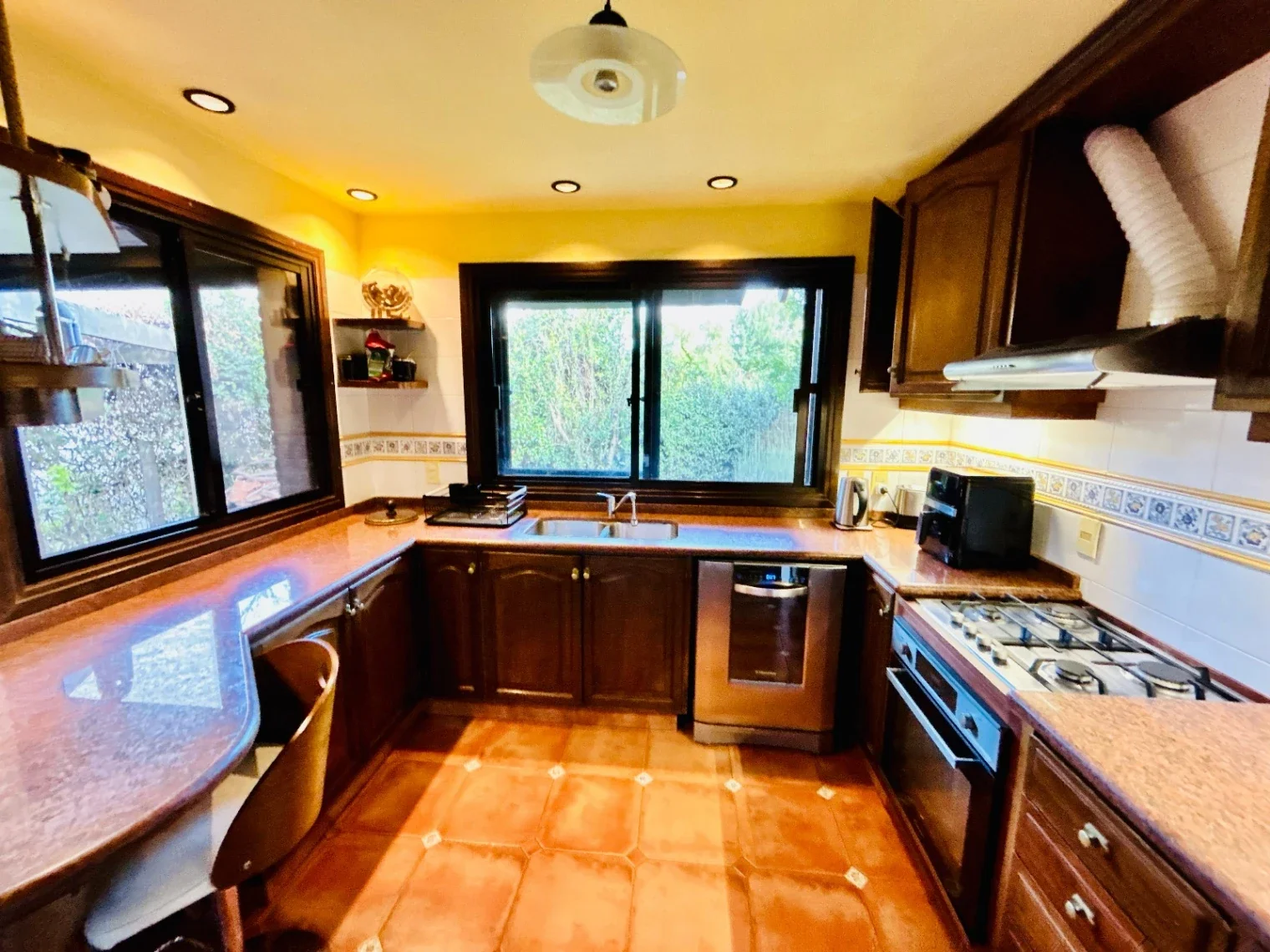 Casa en venta c/ cochera en Lomas de la Tahona - Imagen 5