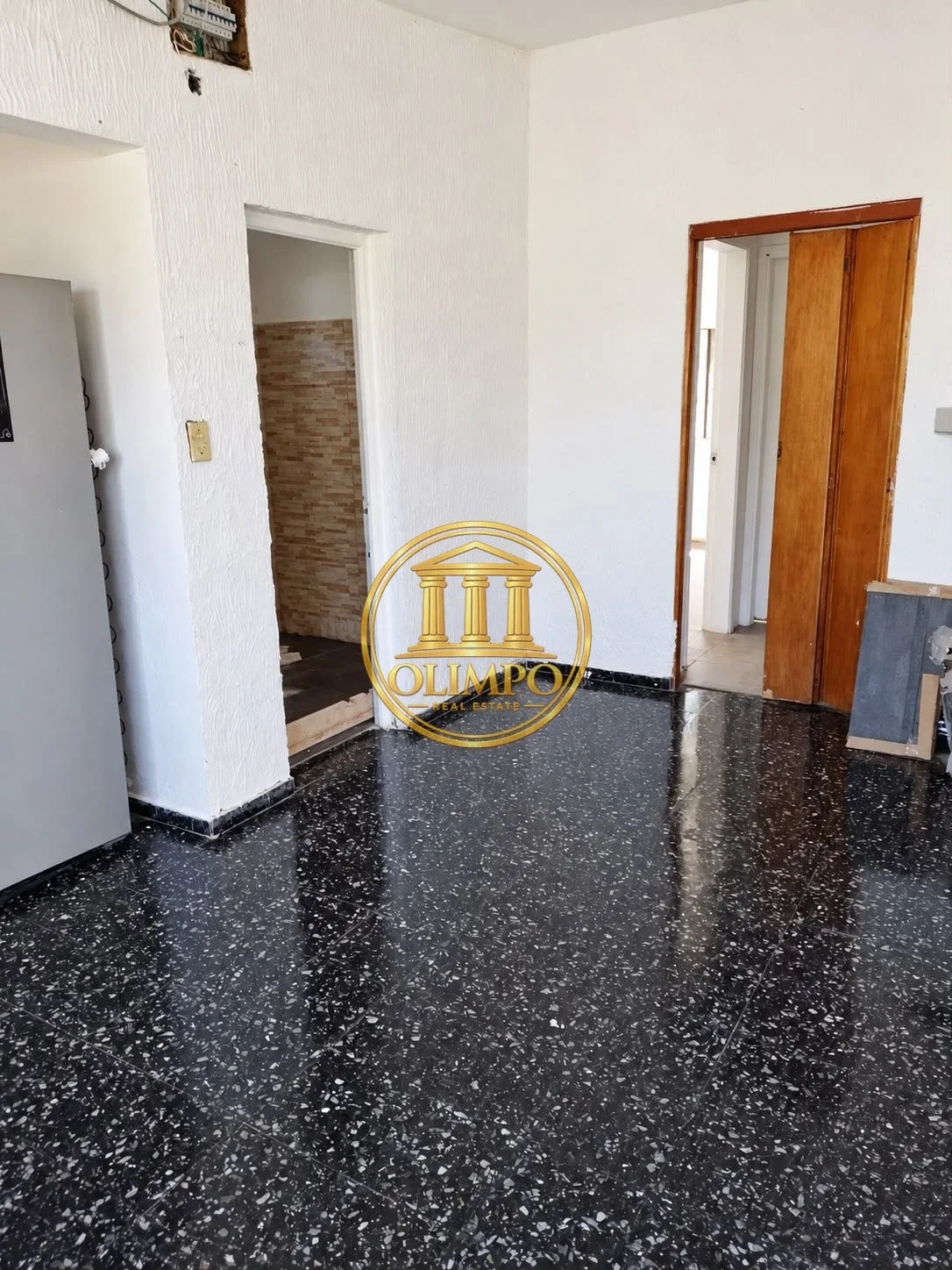 Casa en alquiler tres dormitorios c/ cochera en San José de Carrasco - Imagen 3
