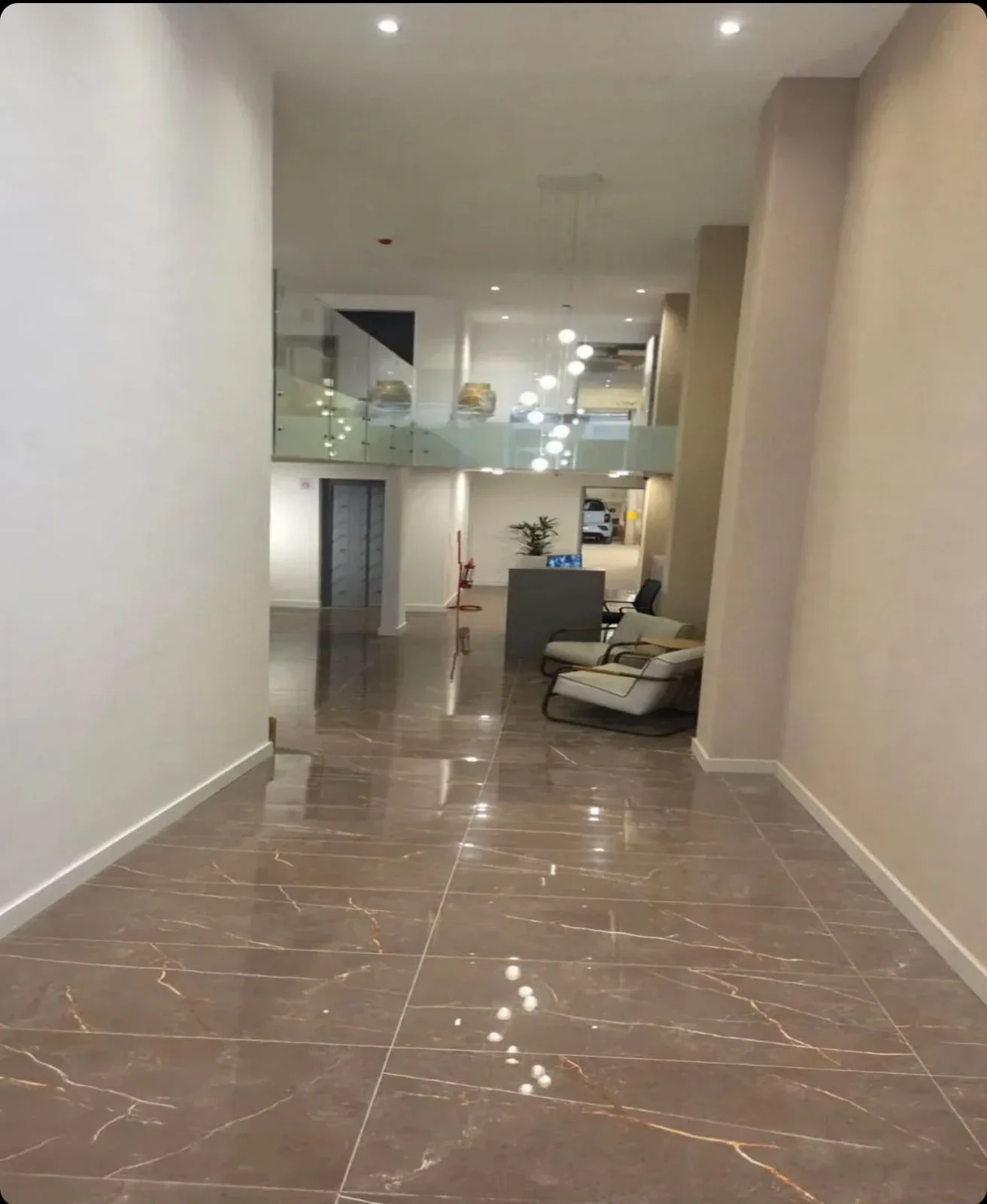 Apartamento dos dormitorios en alquiler c/ cochera en Centro - Imagen 4