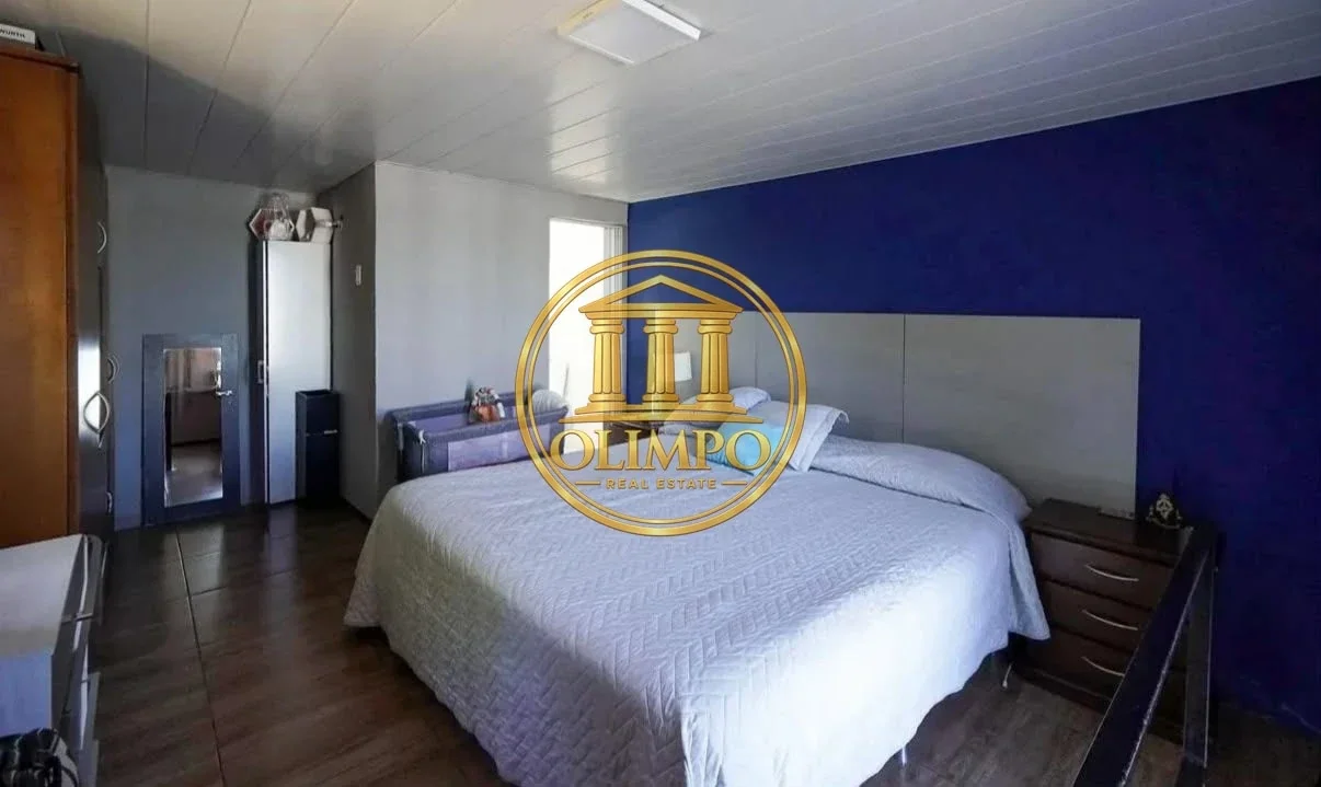 Casa en venta 5 dormitorios c/ cochera en Jardines Hipódromo - Imagen 4