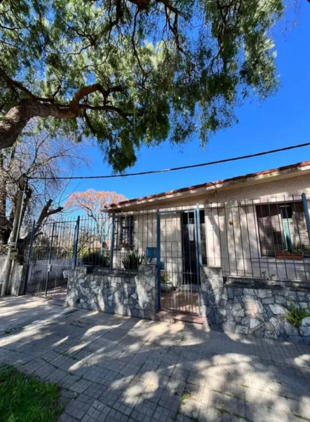 Casa en venta c/ cochera en Unión - Imagen 1