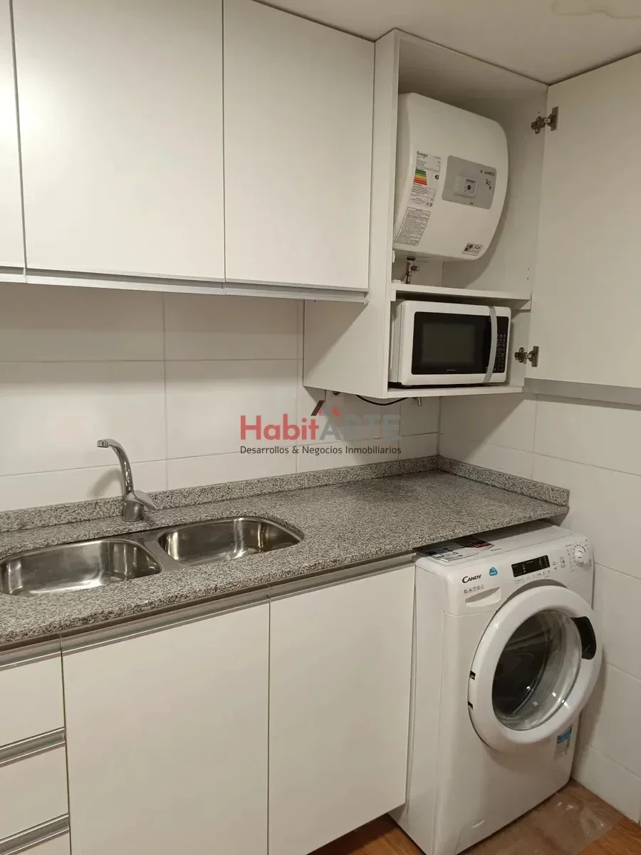Apartamento en alquiler 1 dormitorio semi equipado en Torres nuevo centro - Imagen 2