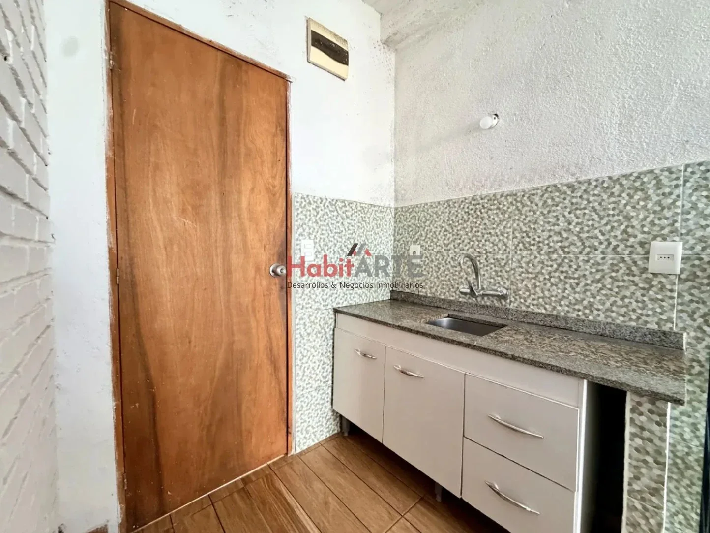 Apartamento en alquiler en El Pinar - Imagen 2