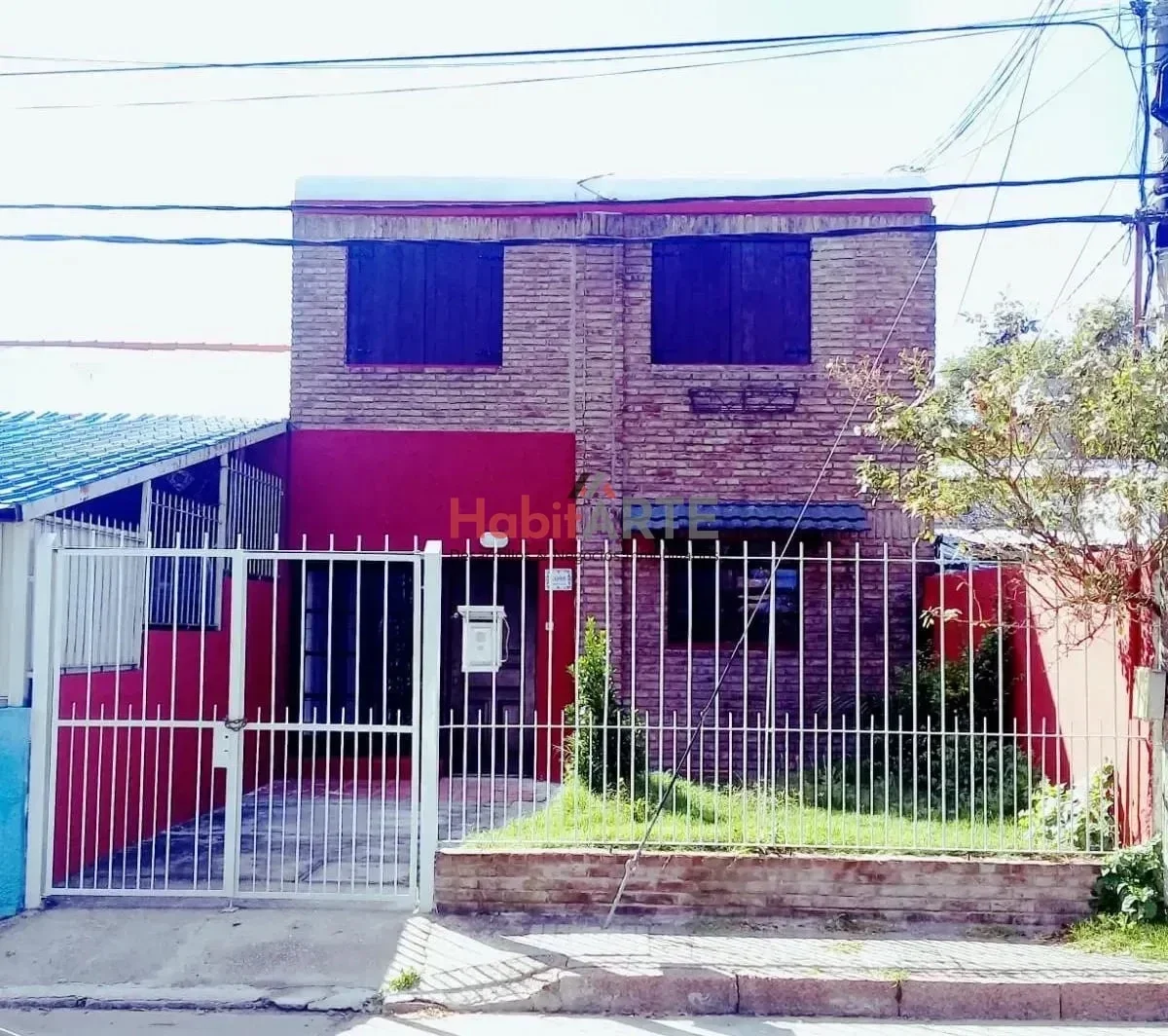 Casa en venta c/ cochera en Sayago - Imagen 1