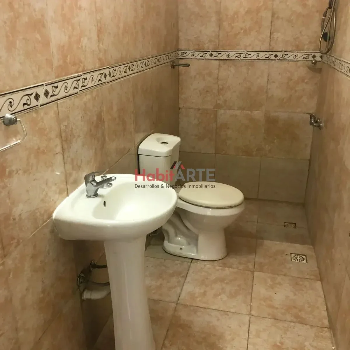 Casa en alquiler c/ cochera en Paso de las Duranas - Imagen 3